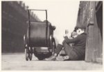 Thalemann Else; Zwei Jungen und Kinderwagen
